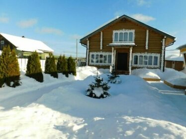 Na beregu reki Sukhony Guesthouse