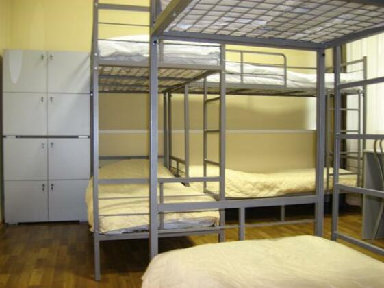 Hostel 24/7