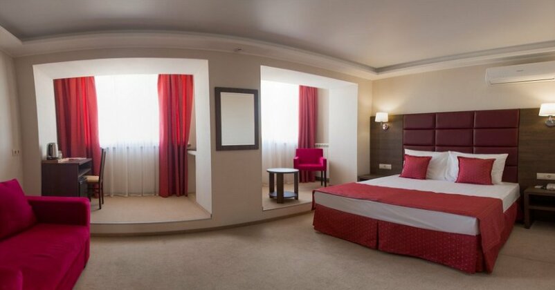 Hotel Milot - Photo3