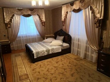 Rooms on Molodezhnyy Pereulok 17