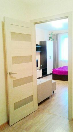Apartment on Leninskiy 124 b - Photo4