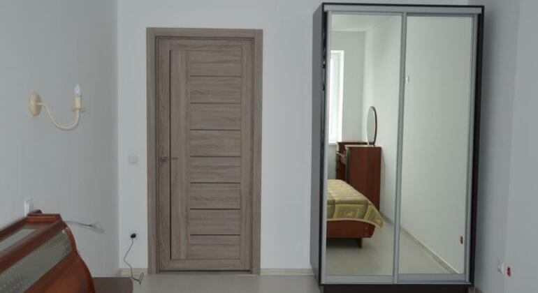 Apartment Voroshilova 1B - Photo2