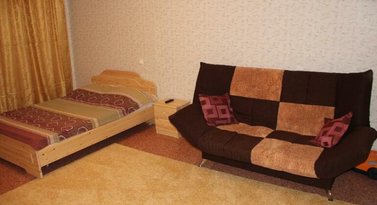 Apartments on Lomonosova - Photo2