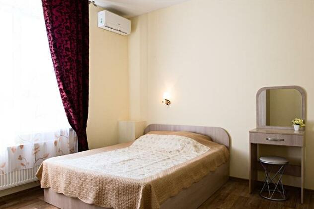 Check Inn Hotel&Hostel - Photo5