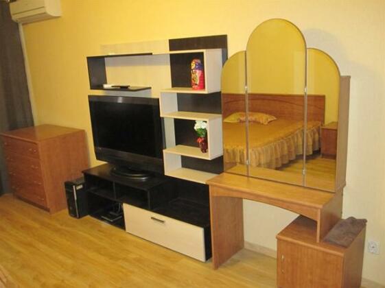 On Lenina Apartments - Photo4