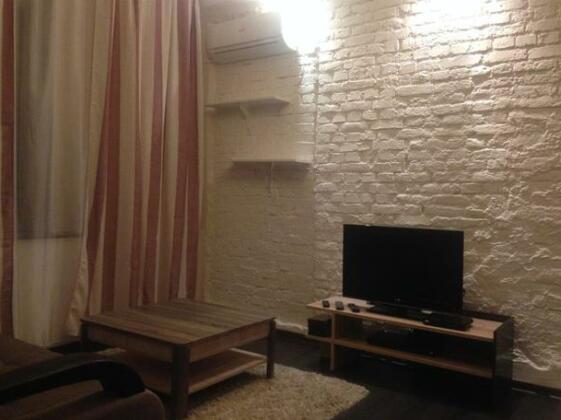Studio Apt On 9 Yanvarya 49 - Photo2