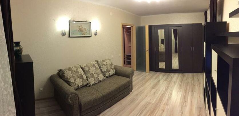 Apartments on Prospekt Lenina 38 - Photo5