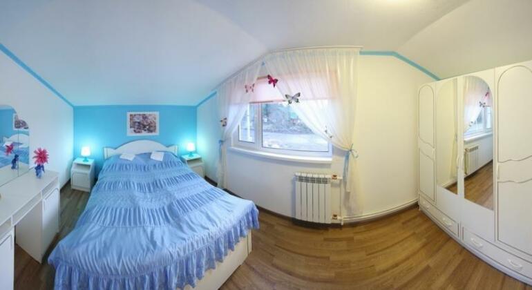 Cottage Scandi Spa - Photo4