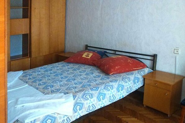 Progress - Hostel - Photo5