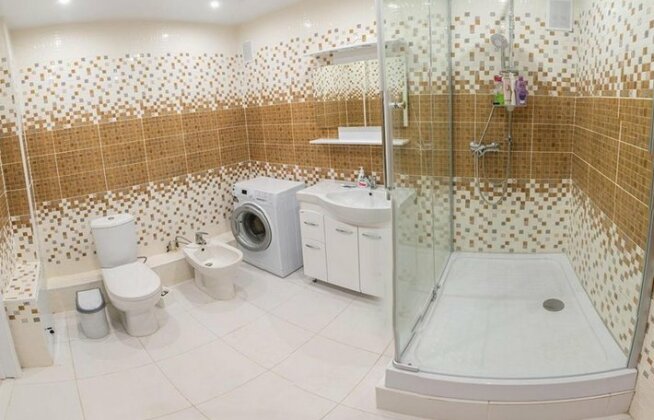 Aysis Inn - Photo3