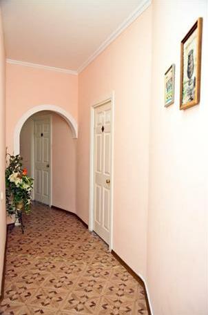 Azhur Mini-hotel - Photo4