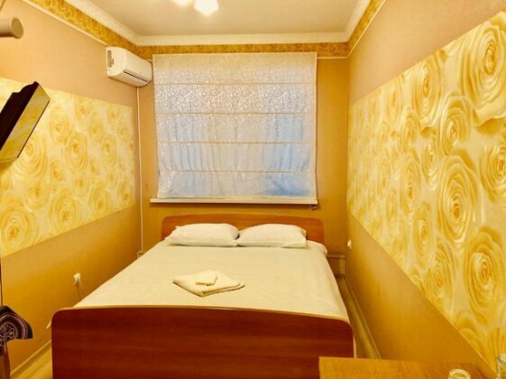 Luxe Rooms Mini-Hotel - Photo2