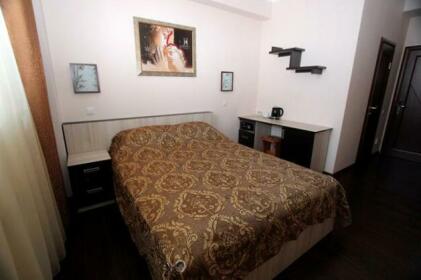 E-Hotel Muravlenko