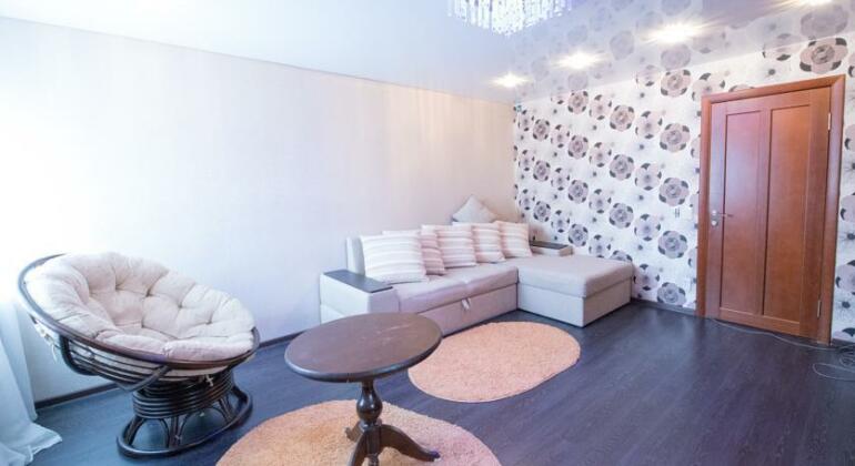 Apartment Svobody 27 - Photo3