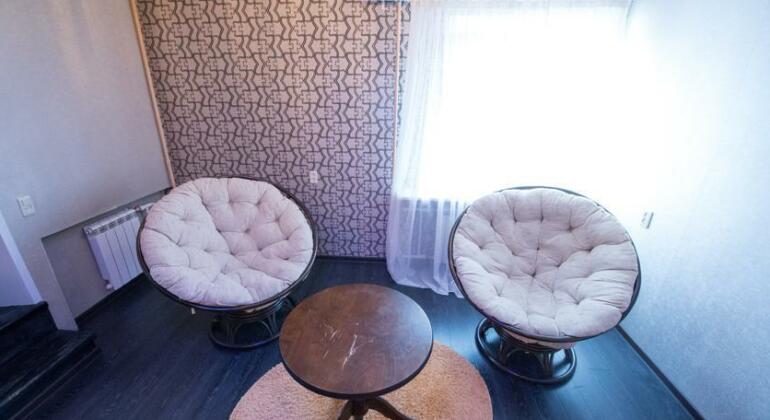Apartment Svobody 27 - Photo4