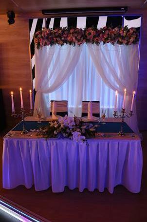 Moonrise Hotel - Photo5