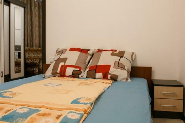 White House Apartments - Photo5