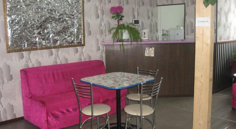 Zhit Khorosho Hostel - Photo2