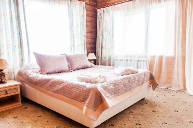 Berejki-Hall - Photo3
