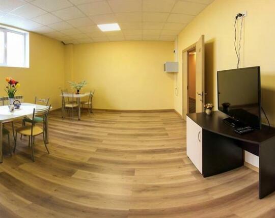 Domino Mini Hotel - Photo2