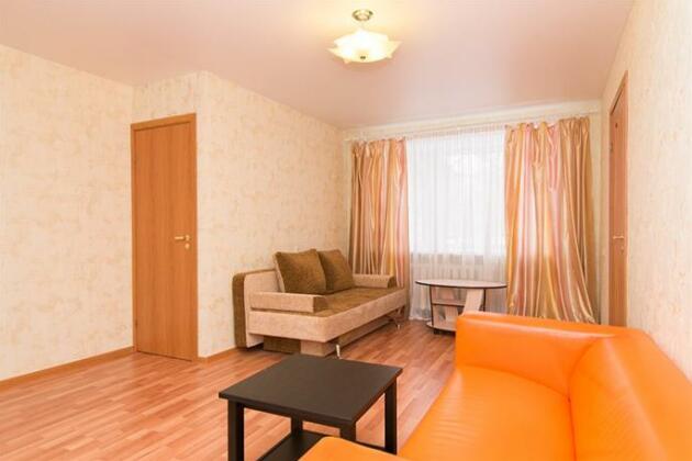 Apartment Maryin Dom at Malysheva 152B - Photo3