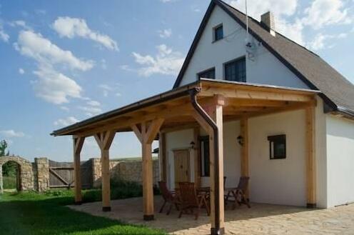 Malvy Resort