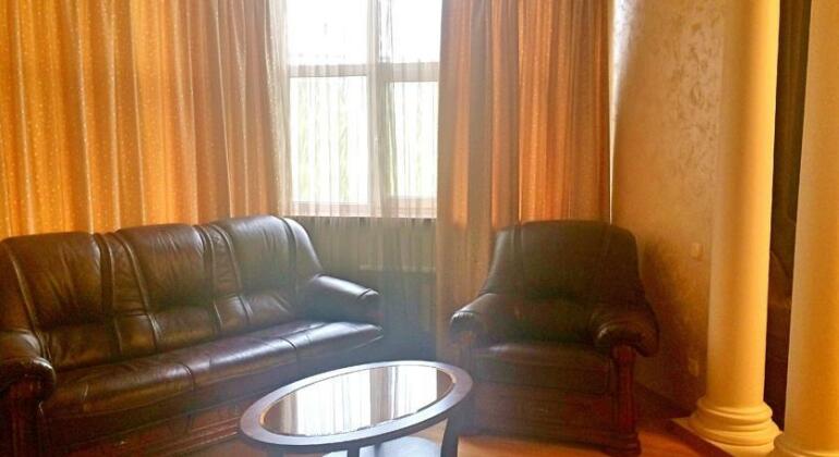 Hotel Monarkh - Photo2