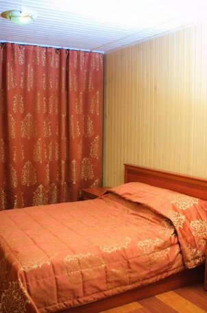 Salut Mini-Hotel - Photo4