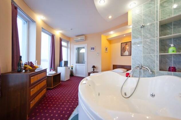 Tornado Hotel - Photo5