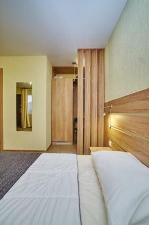 Yeiskwind Mini-Hotel - Photo5