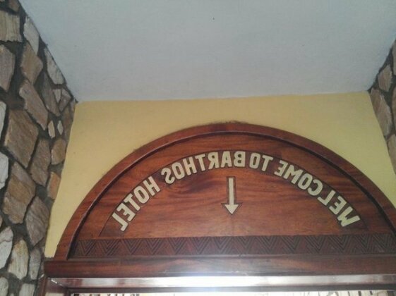 Barthos Hotel - Photo2