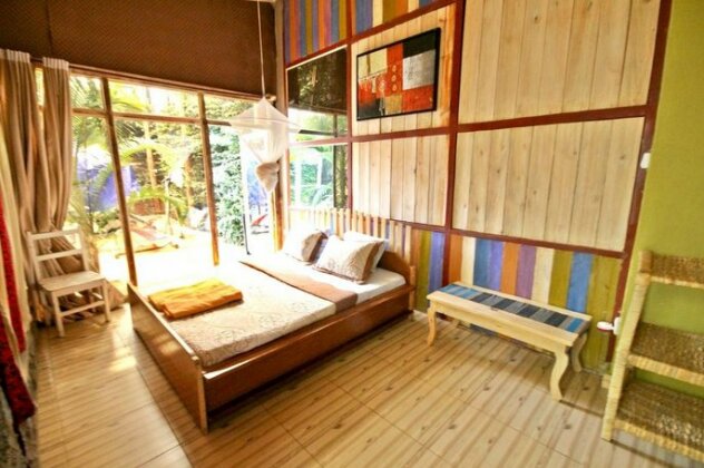 Yambi Guesthouse - Photo2