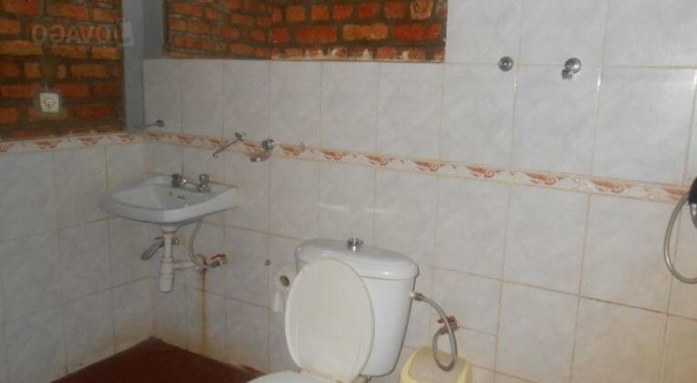 La Petite Colline Guest House - Photo3