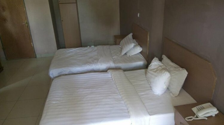 Kivu Park Hotel - Photo4