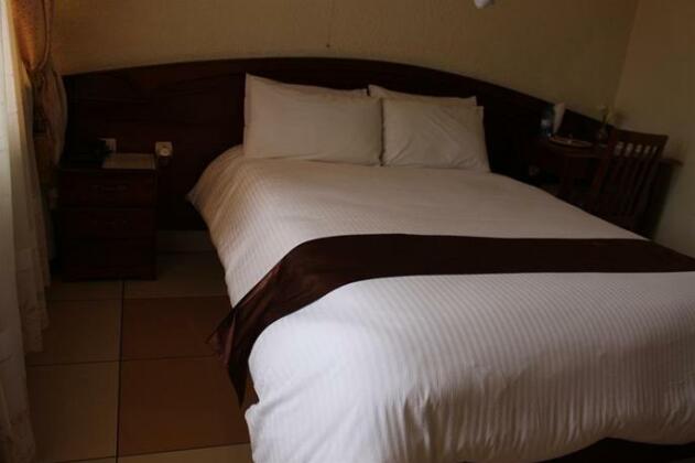 Virunga Hotel - Photo5