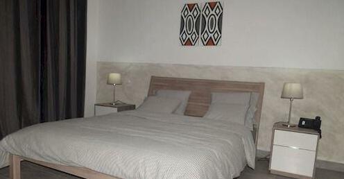 5 Swiss Hotel - Photo5