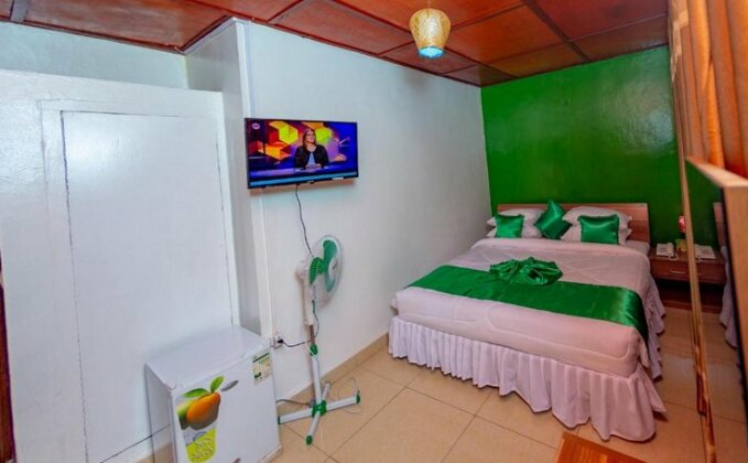 B Maurice Guest House - Photo2