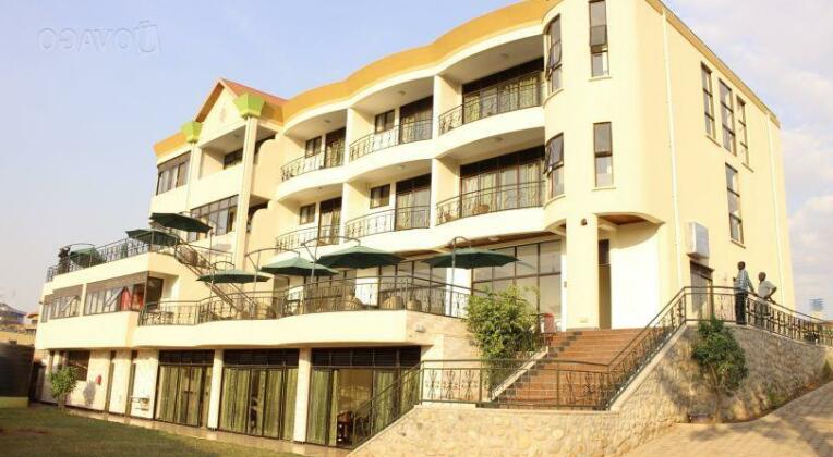 Five to Five Hotel