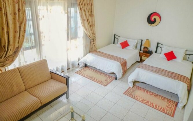 Golf Hills Residence Hotel - Photo4