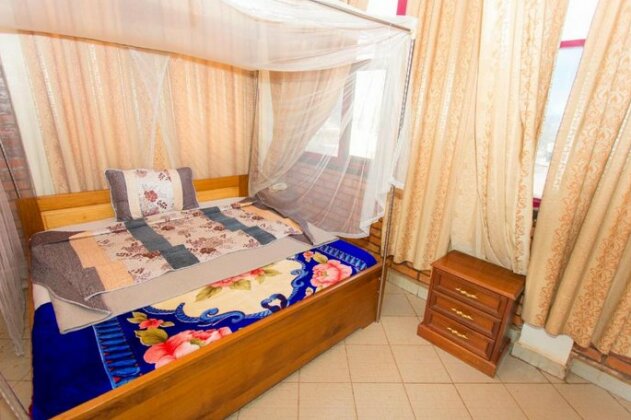 Heart Land Hotel - Photo4