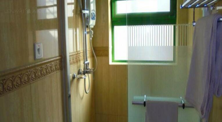 Highland Suites Hotel - Photo5