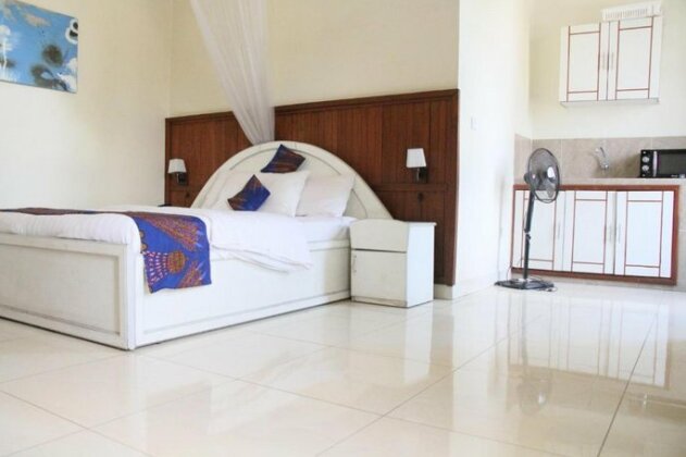 Hill Crest Hotel - Photo2