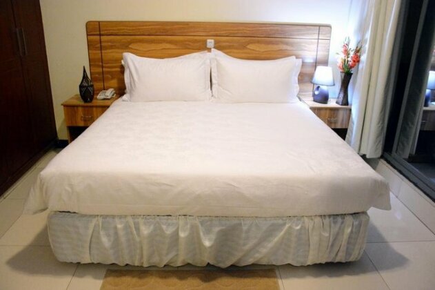 La Posh Hotel - Photo5
