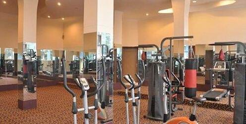 Mirror Hotel - Photo3