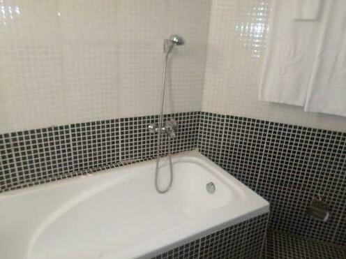 Mirror Hotel - Photo4