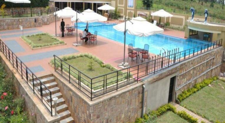 Nobleza Hotel - Photo3