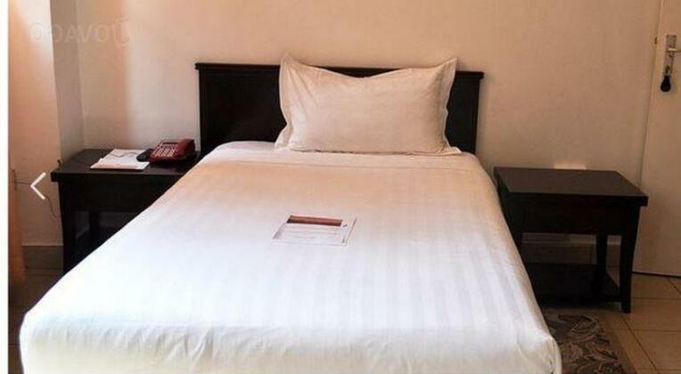 Quiet Haven Hotel - Photo2