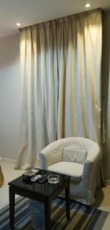 Al Asjadia Furnished Units - Photo4