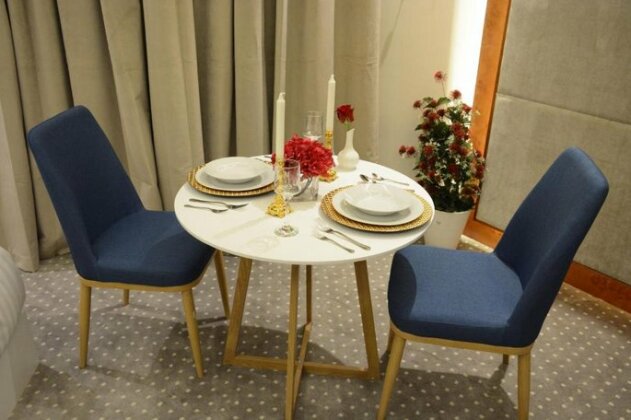 E1 Hotel - Photo3