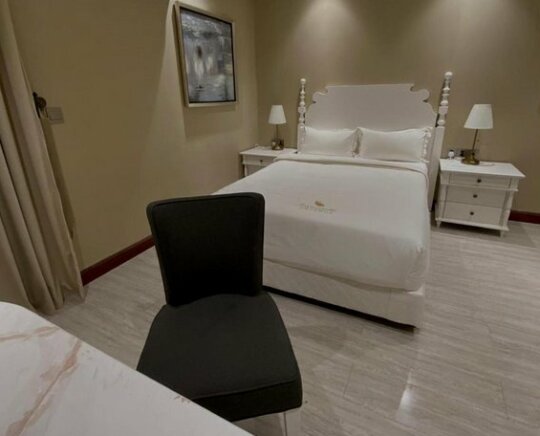 Goldish Hotel - Photo2